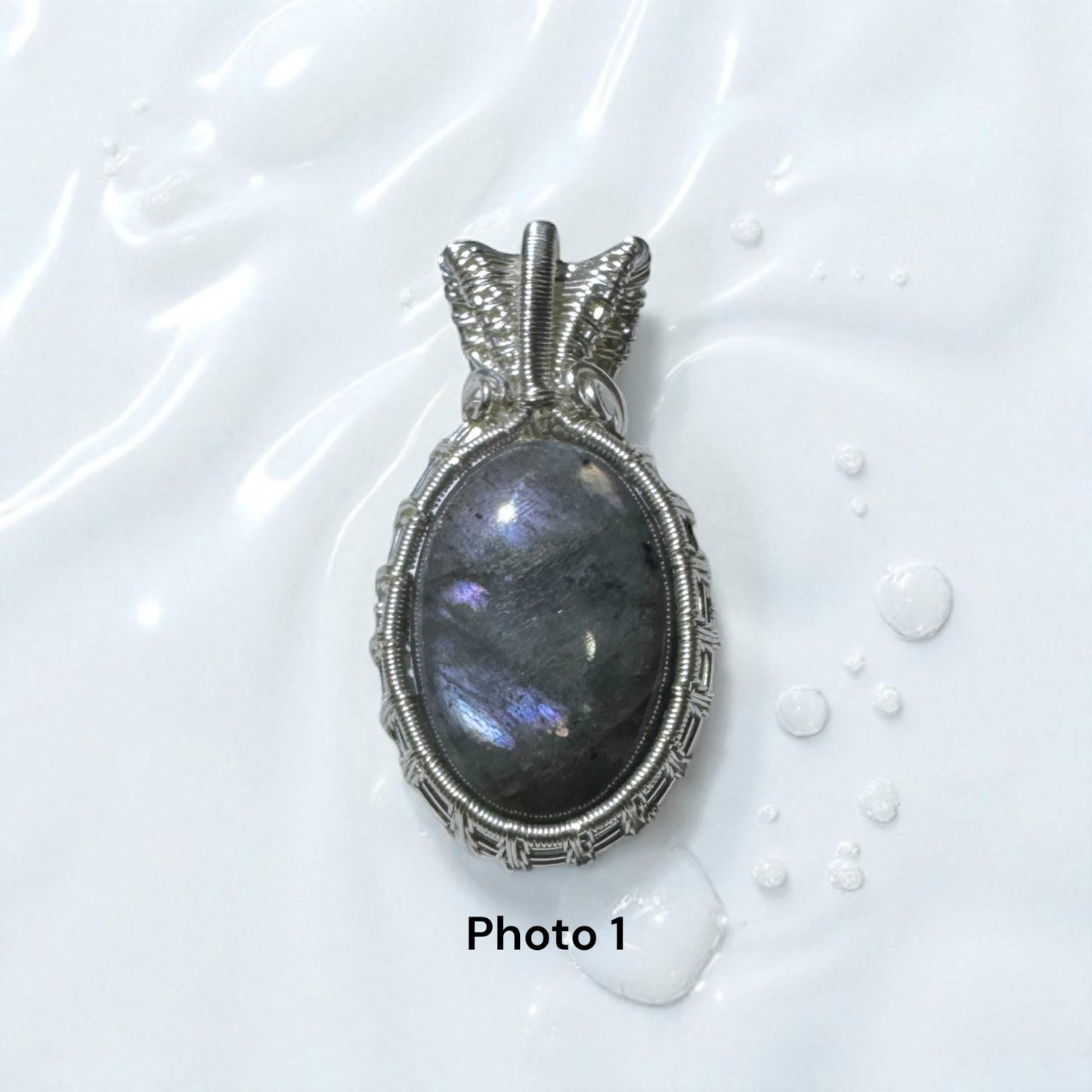 Labradorite Wire-Wrapped Pendant