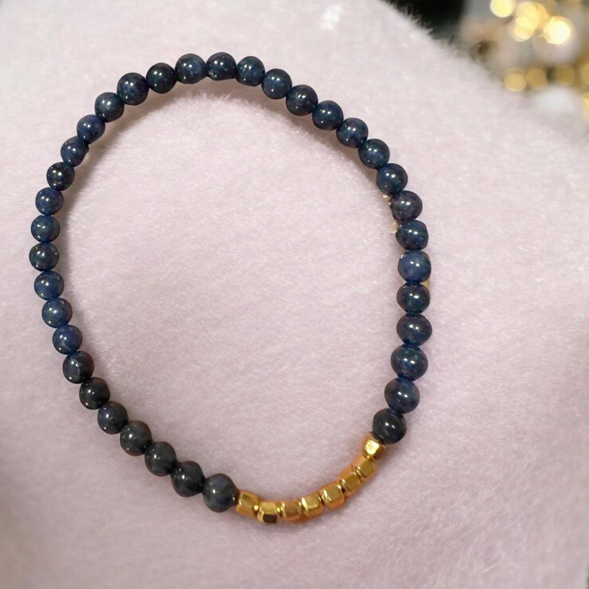 Blue Sapphire 5mm Fortune 8 Bracelet (AAAA Grade)