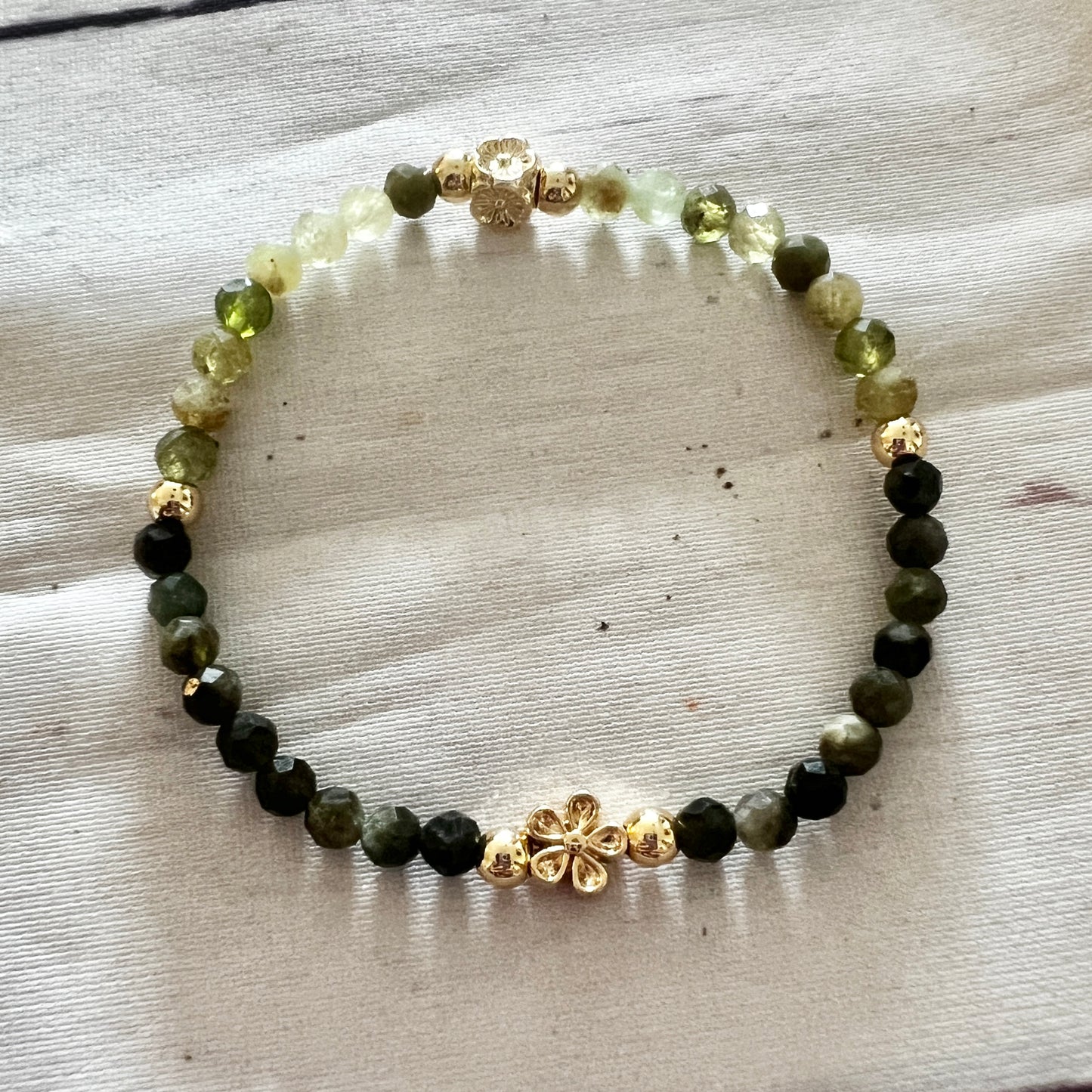 Earth Blessing Green Bracelet