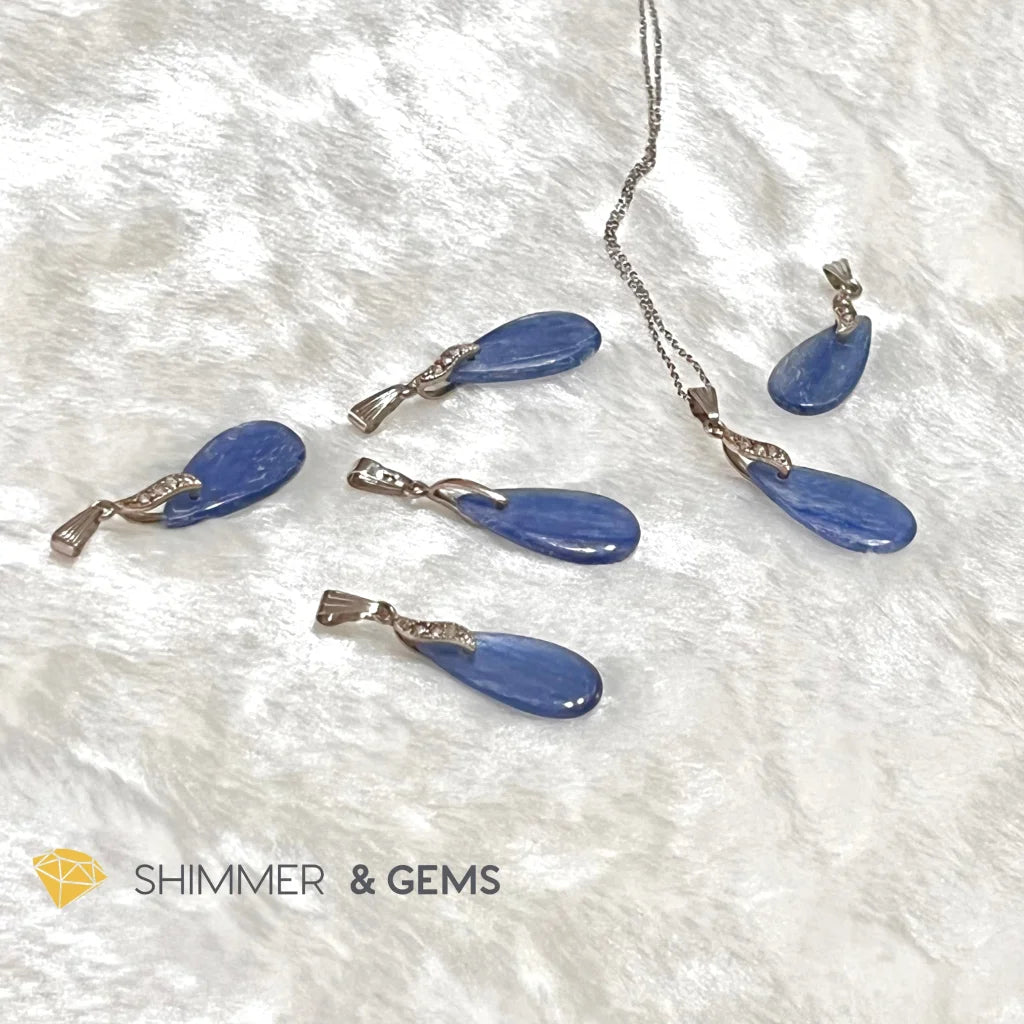 Blue Kyanite Drop Pendant (Alloy)
