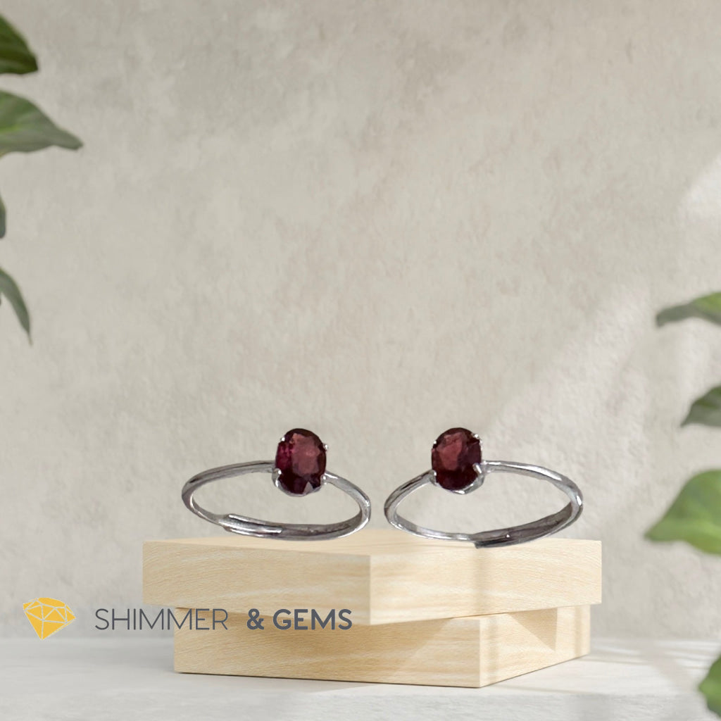 Garnet Oval 925 Silver Ring (Adjustable Size)