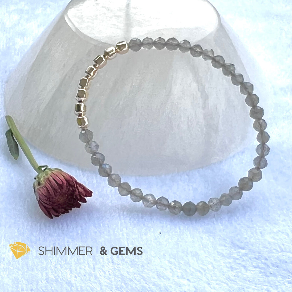Labradorite Fortune 8 Bracelet (Aura Cleanse) Bracelets
