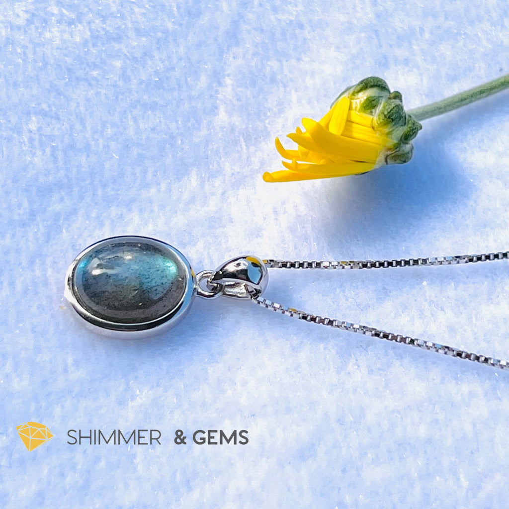 Labradorite Oval Pendant 8X10Mm (Aura Cleanse) Charms & Pendants