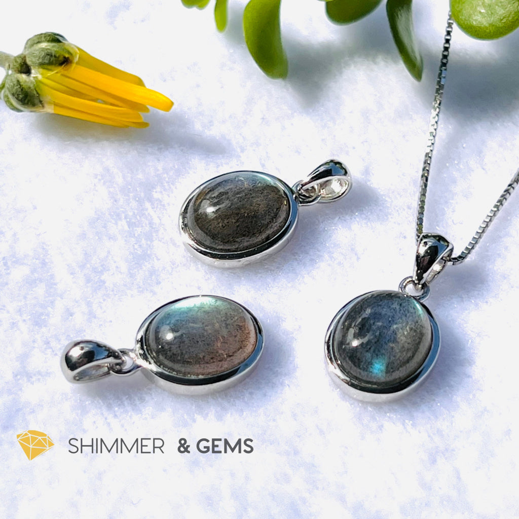 Labradorite Oval Pendant 8X10Mm (Aura Cleanse) Charms & Pendants