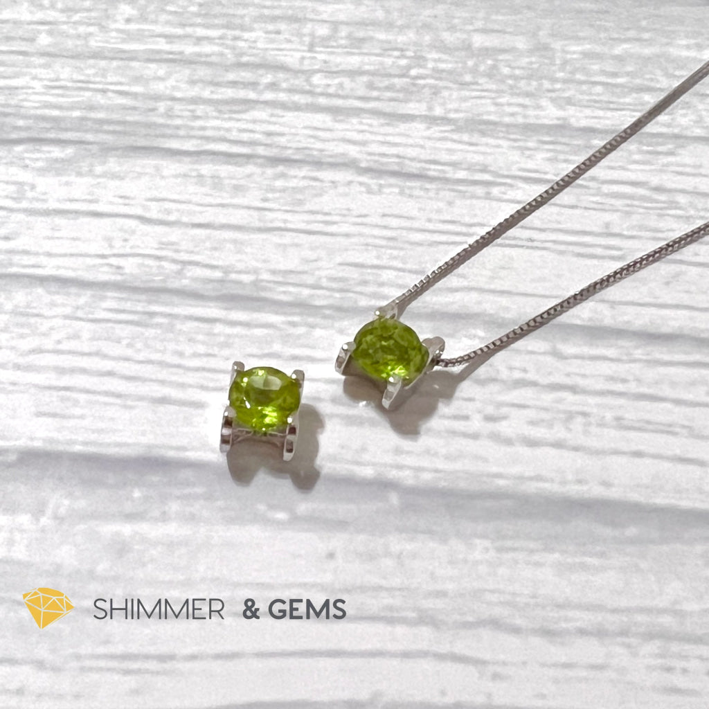 Peridot Faceted Round 7Mm 925 Silver Pendant