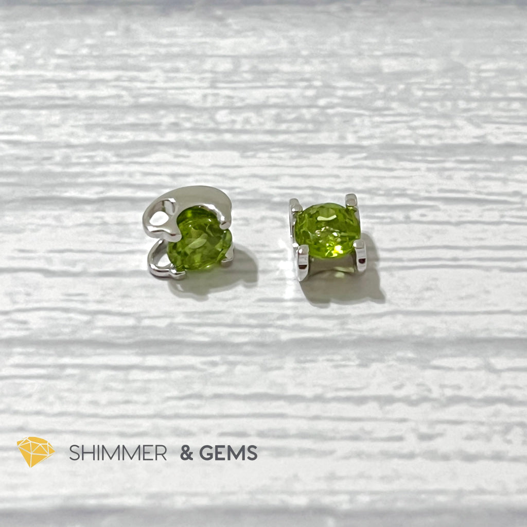 Peridot Faceted Round 7Mm 925 Silver Pendant