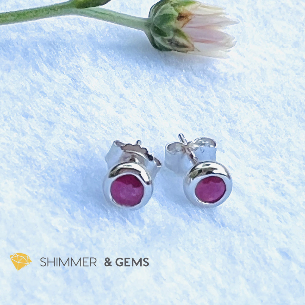 Ruby 4Mm Bezel Earrings (Self Confidence)