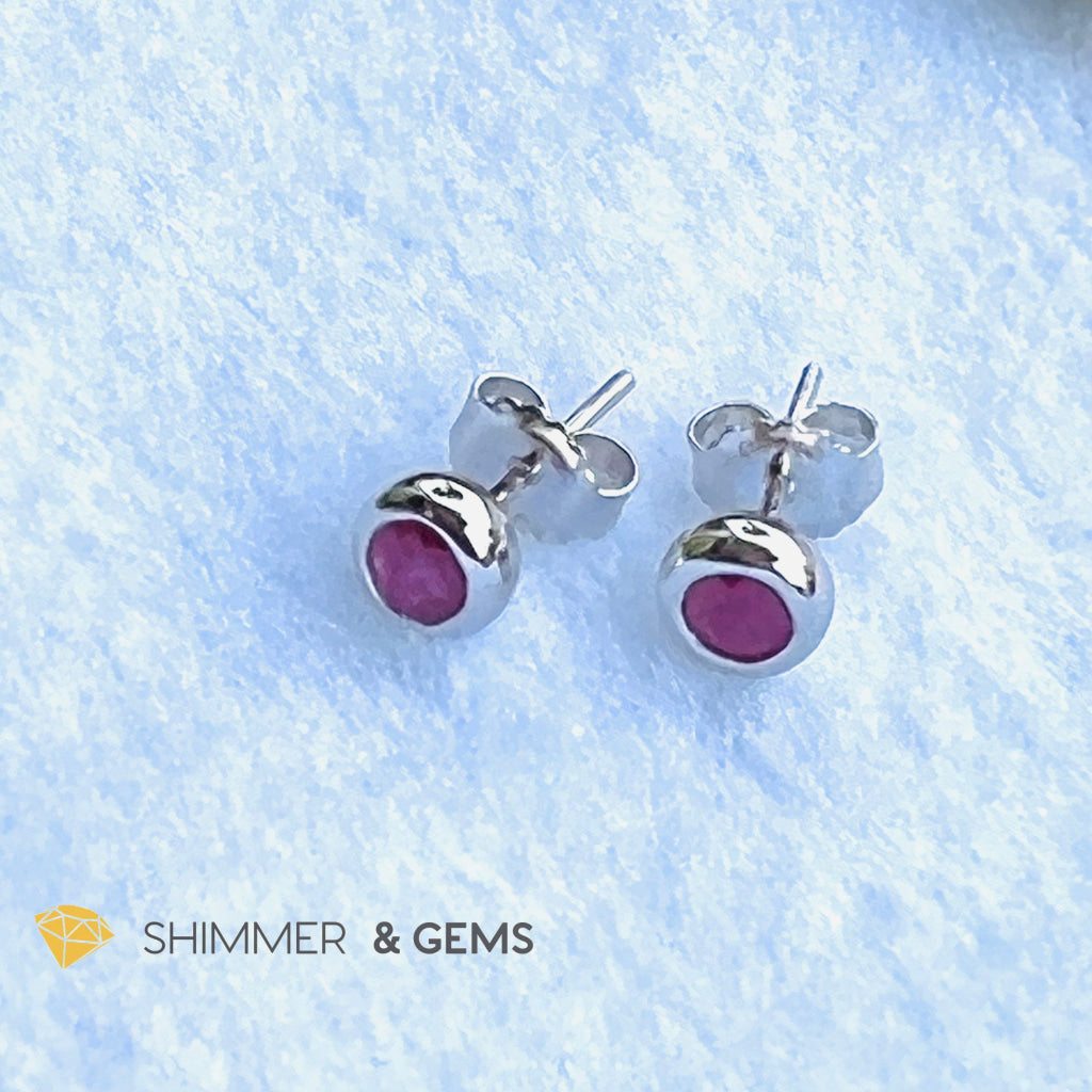 Ruby 4Mm Bezel Earrings (Self Confidence)