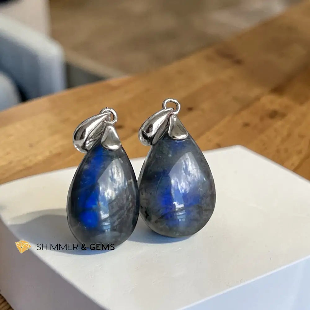 Black/Blue Labradorite 18mm 925 Sterling Silver Pear Pendant 18mm