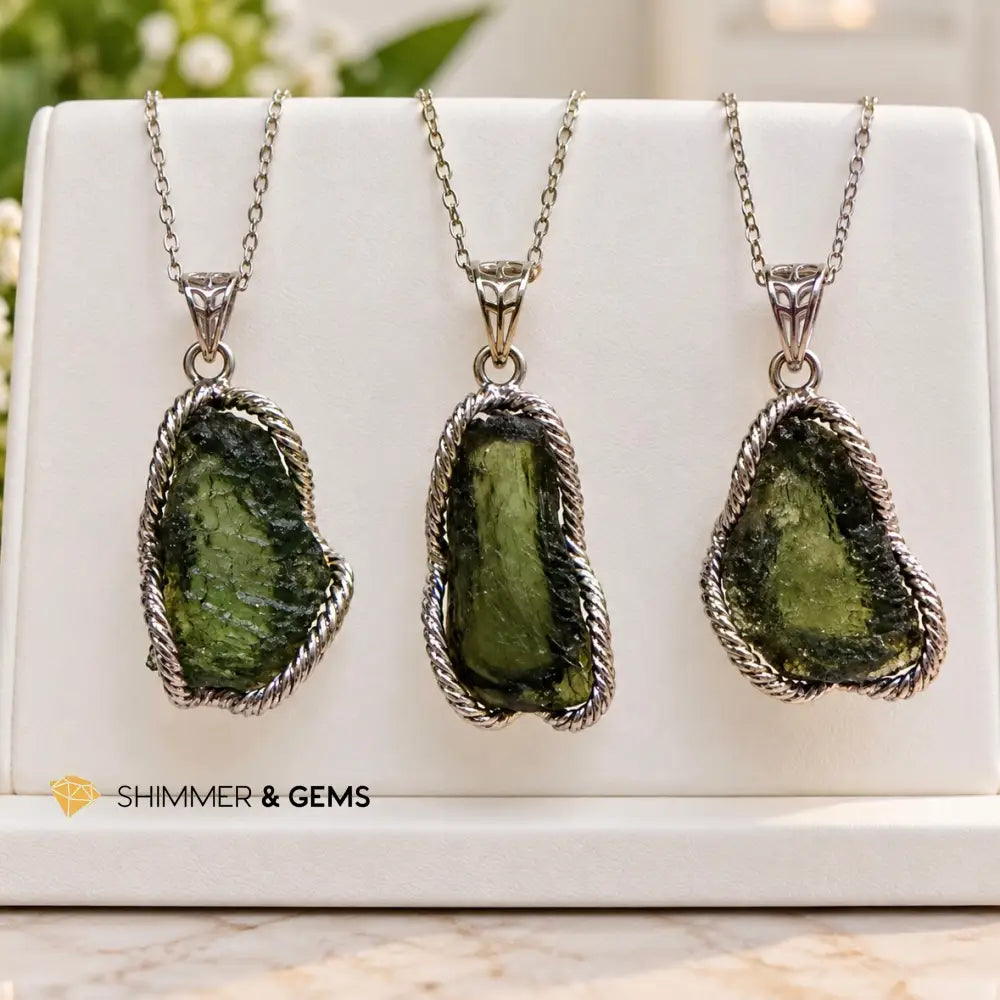 Natural Moldavite in 925 Silver - Charms & Pendants