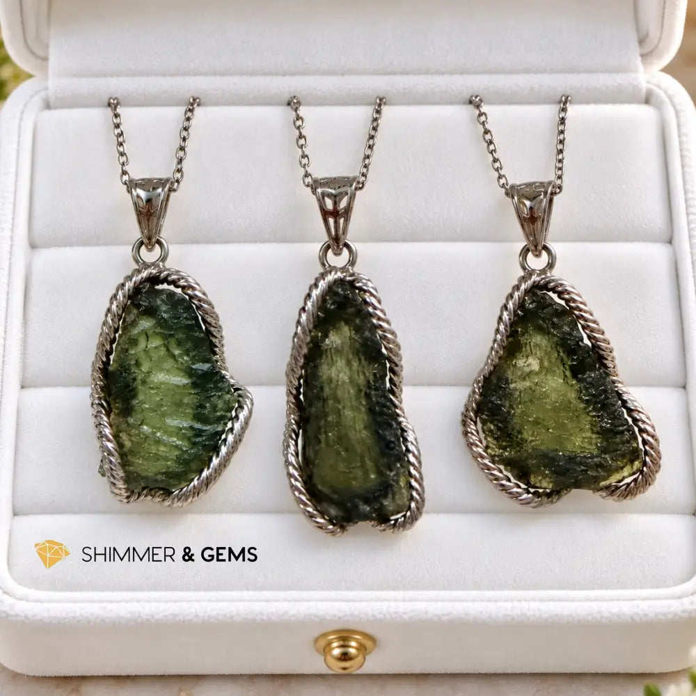 Natural Moldavite in 925 Silver - Charms & Pendants