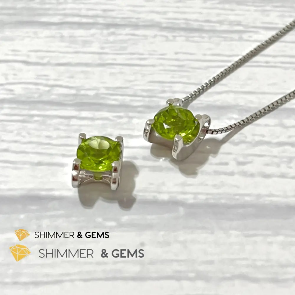 Peridot Faceted Round 7Mm 925 Silver Pendant