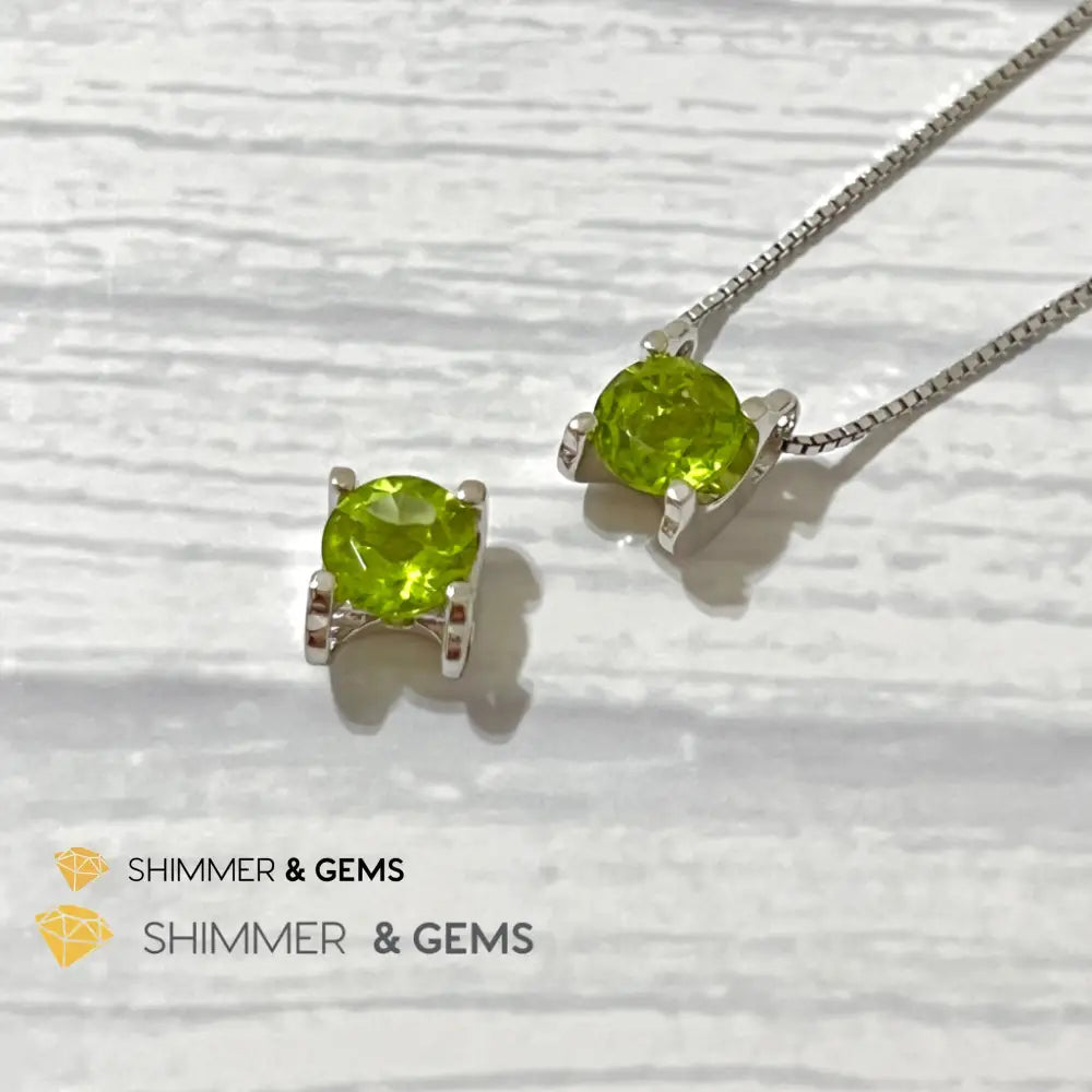 Peridot Faceted Round 7Mm 925 Silver Pendant