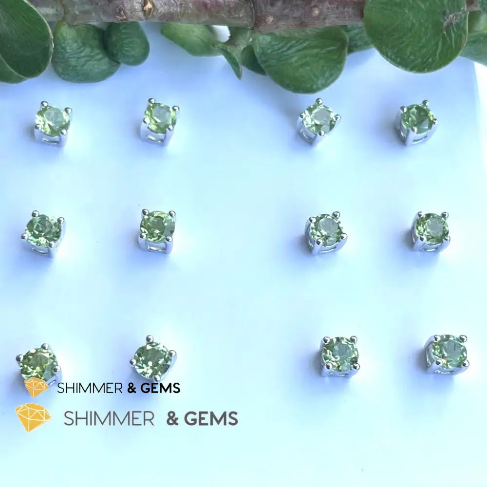 Peridot Round Stud Earrings 4Mm (Money Magnet)